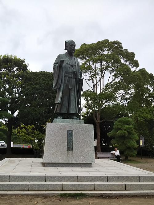 水戸黄門様の銅像